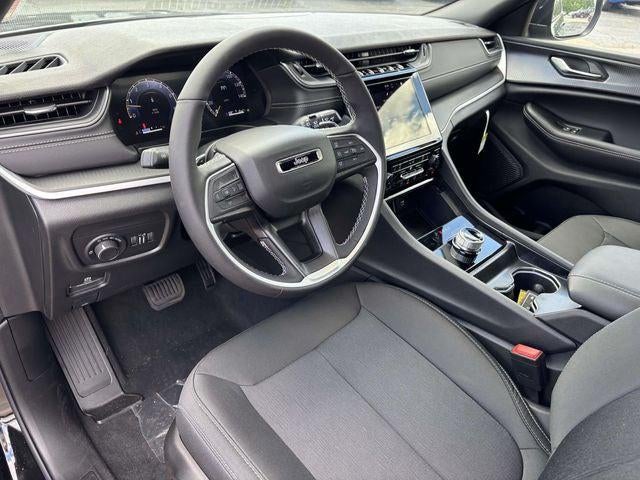 2026 Jeep Grand Cherokee GRAND CHEROKEE L LAREDO X 4X4