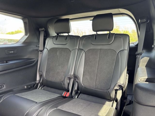 2026 Jeep Grand Cherokee GRAND CHEROKEE L LAREDO ALTITUDE 4X4