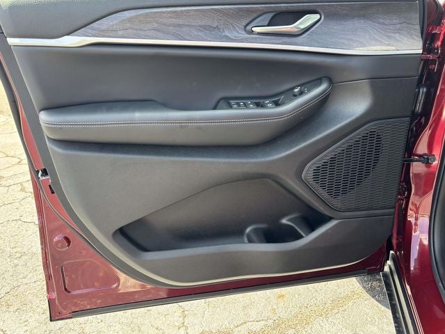 2026 Jeep Grand Cherokee GRAND CHEROKEE L LAREDO ALTITUDE 4X4