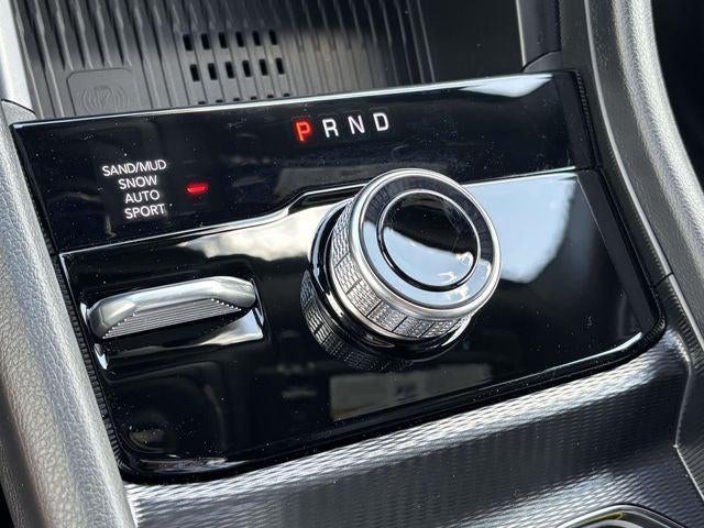 2026 Jeep Grand Cherokee GRAND CHEROKEE L LAREDO ALTITUDE 4X4