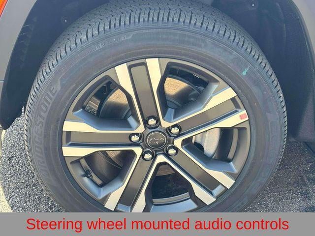 2027 Jeep Grand Cherokee GRAND CHEROKEE L LIMITED 4X4