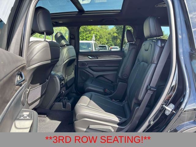 2027 Jeep Grand Cherokee GRAND CHEROKEE L LIMITED 4X4