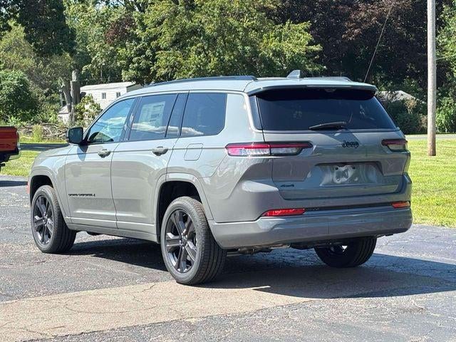 2027 Jeep Grand Cherokee L Limited Reserve