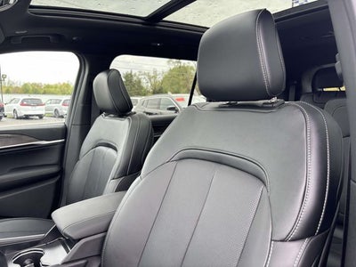 2026 Jeep Grand Cherokee GRAND CHEROKEE L LIMITED RESERVE 4X4