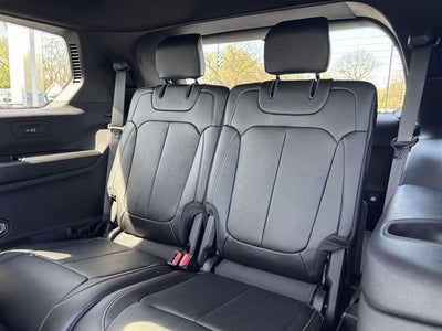 2026 Jeep Grand Cherokee GRAND CHEROKEE L LIMITED RESERVE 4X4