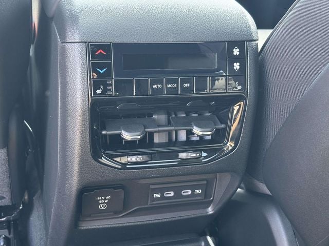 2026 Jeep Grand Cherokee GRAND CHEROKEE L LIMITED RESERVE 4X4