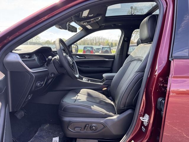 2026 Jeep Grand Cherokee GRAND CHEROKEE L LIMITED RESERVE 4X4