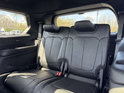 2026 Jeep Grand Cherokee GRAND CHEROKEE L LIMITED RESERVE 4X4