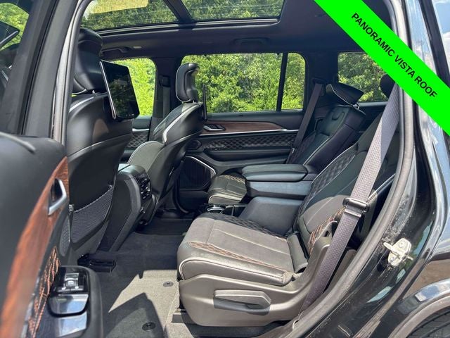 2023 Jeep Grand Cherokee L Summit 4x4