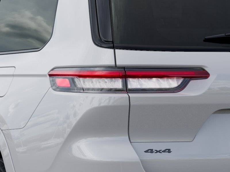 2025 Jeep Grand Cherokee GRAND CHEROKEE L SUMMIT 4X4