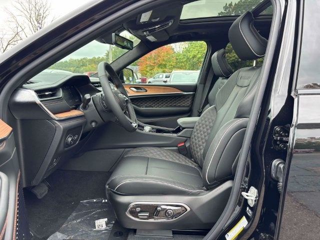 2027 Jeep Grand Cherokee L GRAND CHEROKEE L SUMMIT 4X4