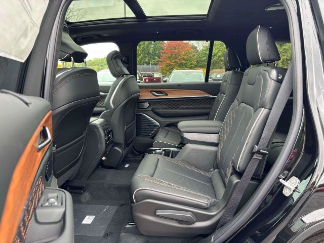 2027 Jeep Grand Cherokee L GRAND CHEROKEE L SUMMIT 4X4