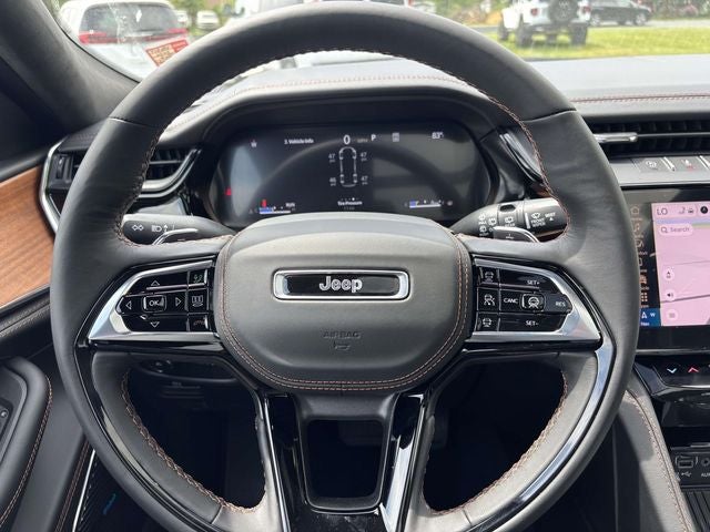 2026 Jeep Grand Cherokee GRAND CHEROKEE L SUMMIT 4X4
