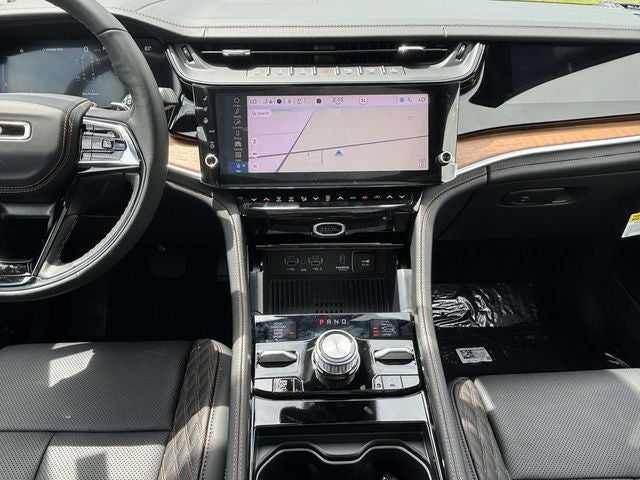 2026 Jeep Grand Cherokee GRAND CHEROKEE L SUMMIT 4X4