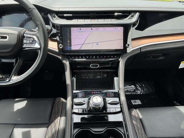 2026 Jeep Grand Cherokee GRAND CHEROKEE L SUMMIT 4X4