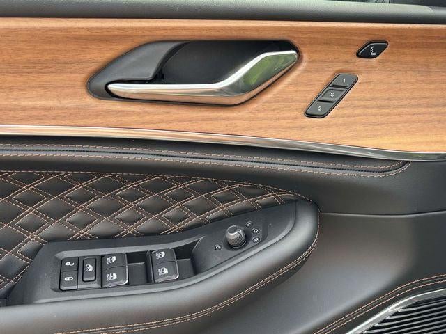 2026 Jeep Grand Cherokee GRAND CHEROKEE L SUMMIT 4X4