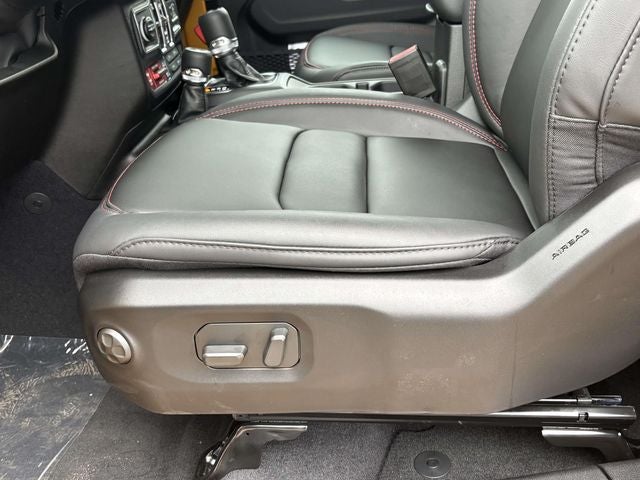 2026 Jeep Wrangler WRANGLER 4-DOOR MOAB 392