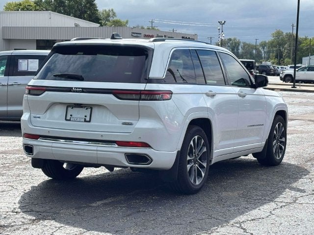 2022 Jeep Grand Cherokee Overland 4x4