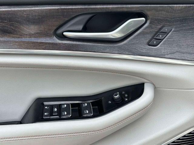 2022 Jeep Grand Cherokee Overland 4x4