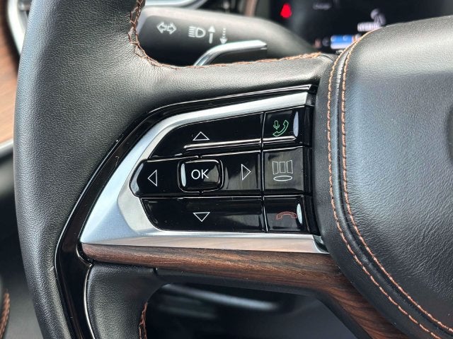 2022 Jeep Grand Cherokee Summit 4x4