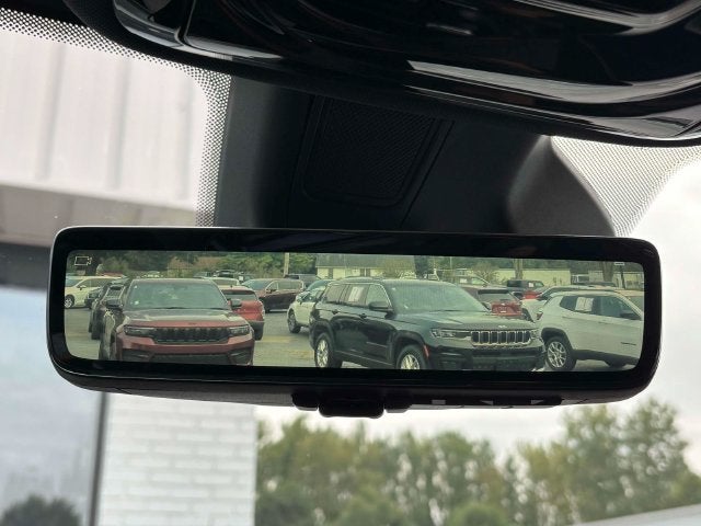 2022 Jeep Grand Cherokee Summit 4x4