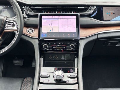 2022 Jeep Grand Cherokee Summit 4x4