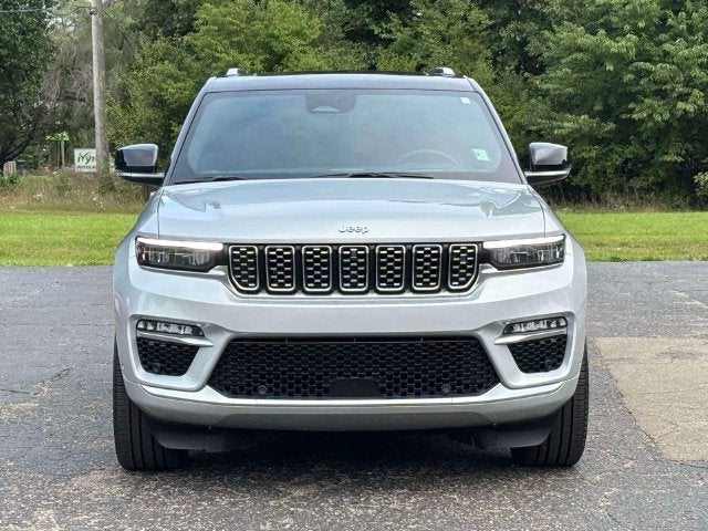 2022 Jeep Grand Cherokee Summit 4x4