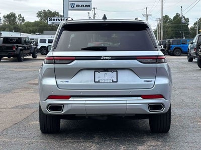 2022 Jeep Grand Cherokee Summit 4x4