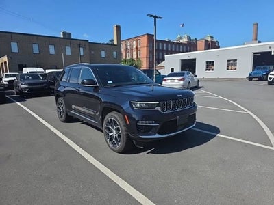 2023 Jeep Grand Cherokee Summit Reserve