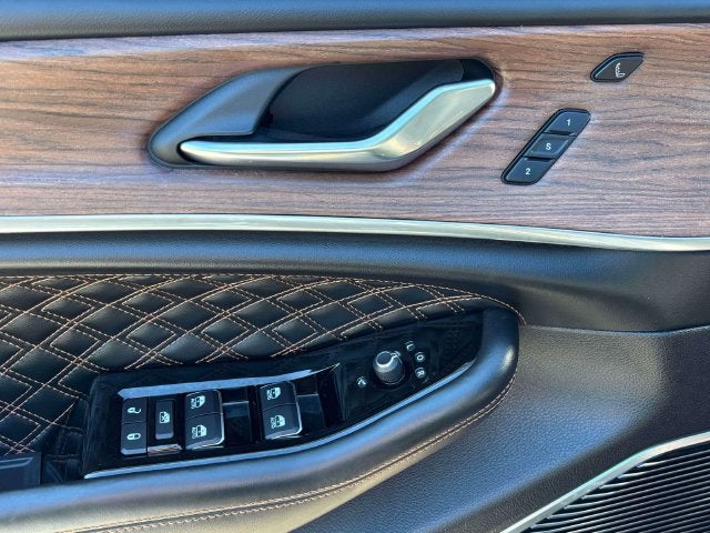 2024 Jeep Grand Cherokee Summit