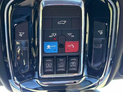 2024 Jeep Grand Cherokee Summit