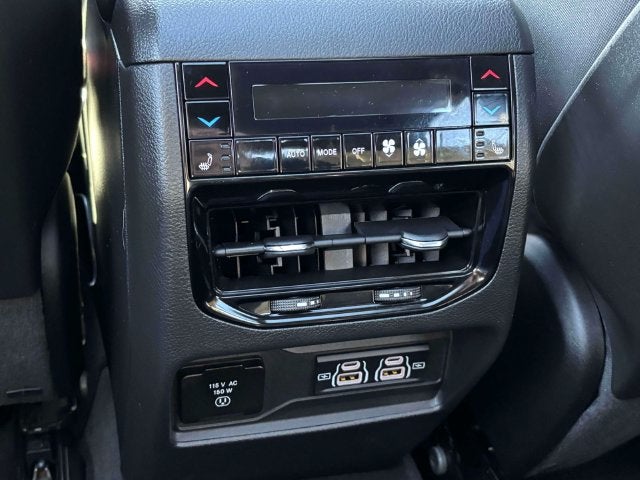 2024 Jeep Grand Cherokee Summit
