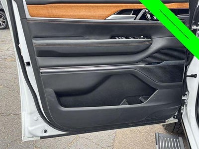 2024 Jeep Grand Wagoneer L Series III 4x4
