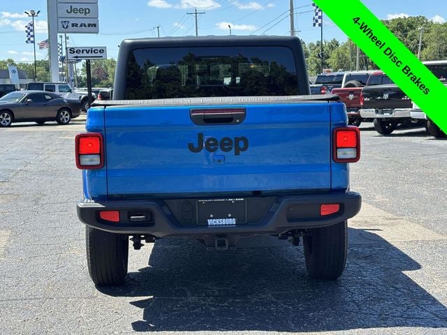 2022 Jeep Gladiator Altitude 4x4