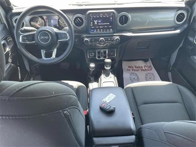 2023 Jeep Gladiator Overland 4x4