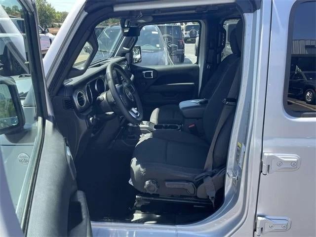 2023 Jeep Gladiator Overland 4x4