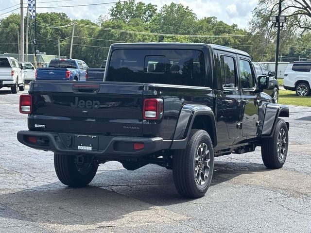 2026 Jeep Gladiator GLADIATOR SAHARA 4X4