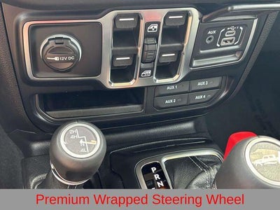 2026 Jeep Gladiator GLADIATOR SAHARA 4X4