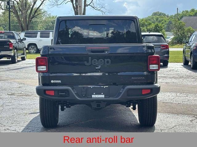 2026 Jeep Gladiator GLADIATOR SAHARA 4X4