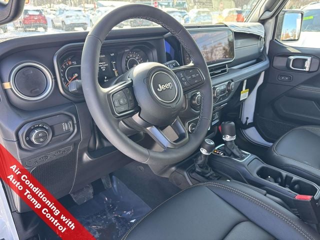 2026 Jeep Gladiator GLADIATOR SAHARA 4X4