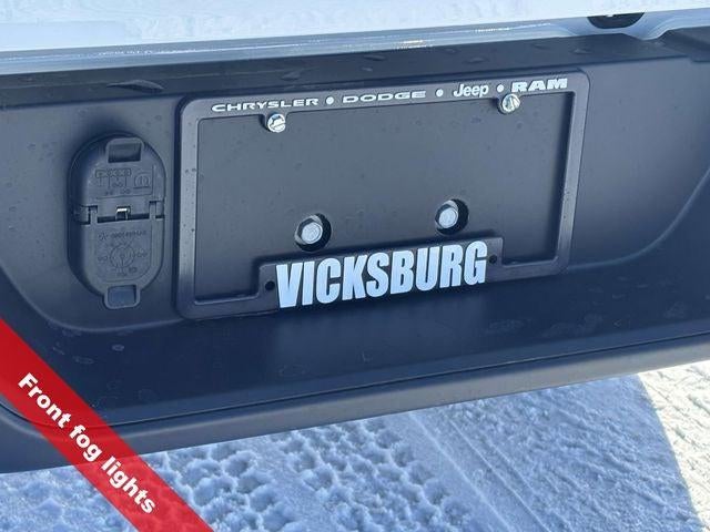 2026 Jeep Gladiator GLADIATOR SAHARA 4X4