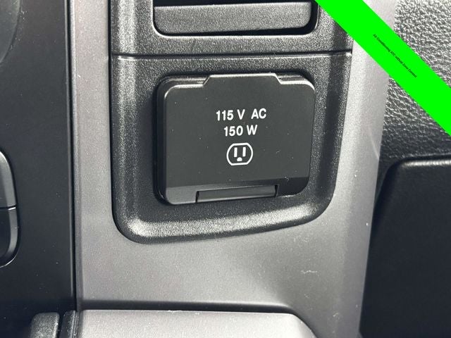 2023 RAM 1500 Classic SLT Crew Cab 4x4 5'7' Box