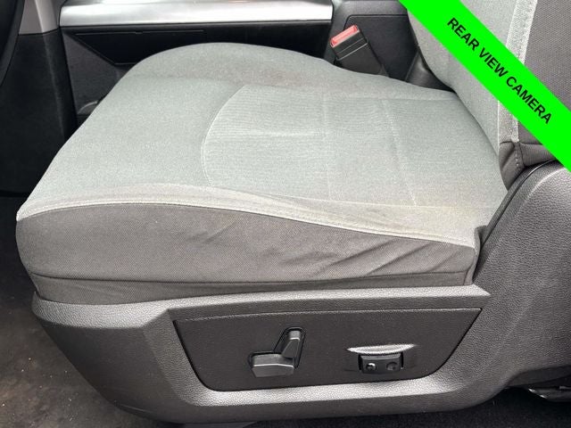 2023 RAM 1500 Classic SLT Crew Cab 4x4 5'7' Box