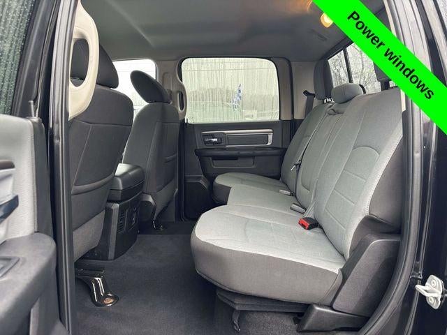 2023 RAM 1500 Classic SLT Crew Cab 4x4 5'7' Box