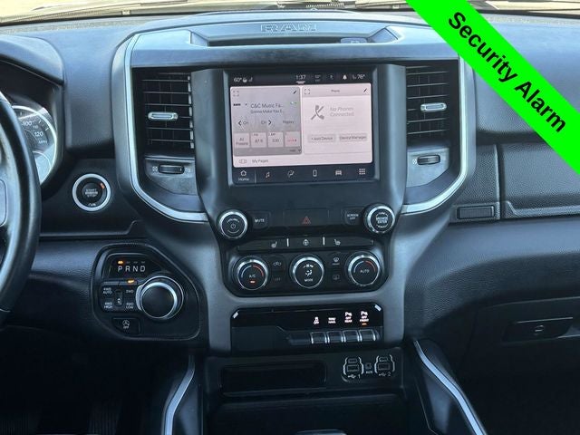 2022 RAM 1500 Big Horn Crew Cab 4x4 5'7' Box