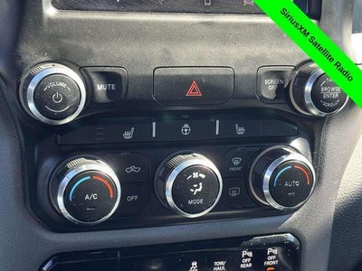 2022 RAM 1500 Big Horn Crew Cab 4x4 5'7' Box