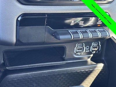 2022 RAM 1500 Big Horn Crew Cab 4x4 5'7' Box