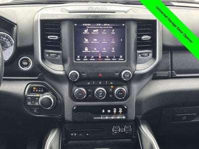 2019 RAM 1500 Big Horn/Lone Star Crew Cab 4x4 5'7' Box