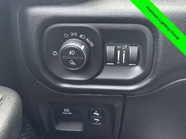 2019 RAM 1500 Big Horn/Lone Star Crew Cab 4x4 5'7' Box