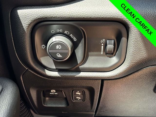 2023 RAM 1500 Big Horn Crew Cab 4x4 5'7' Box
